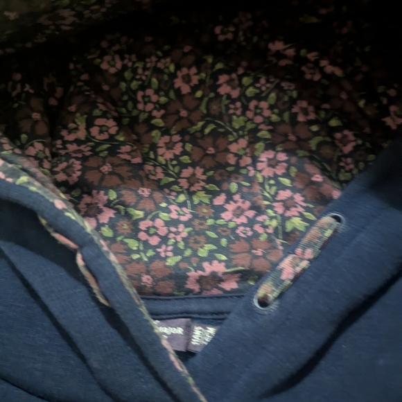 Sergent Major Navy Kids Hoodie with Floral and Butterfly Motif - Picture 3 of 5